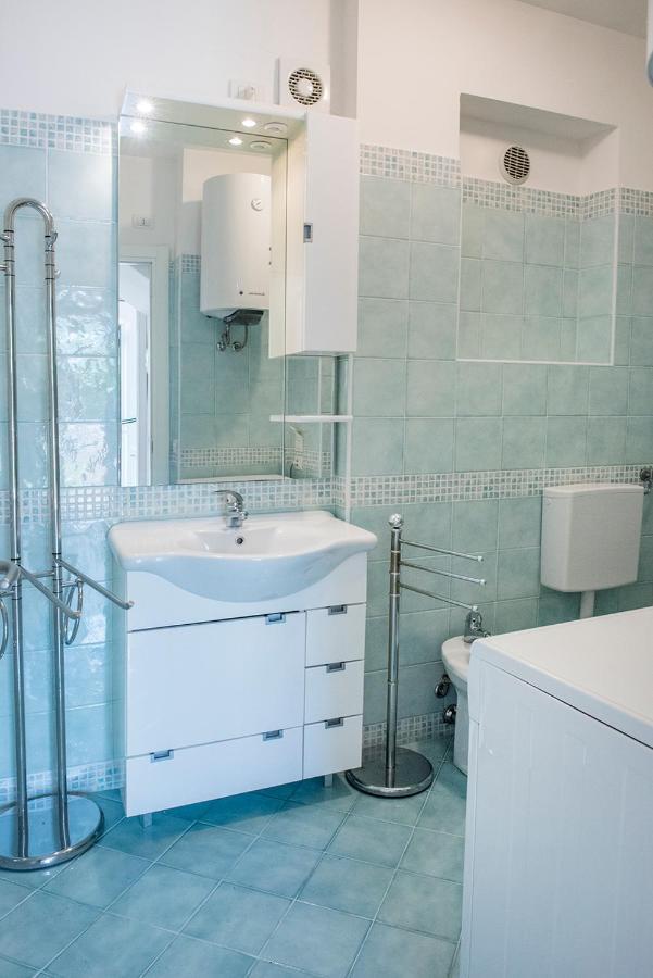 Apartament N011 - Numana, Nuovo Bilocale Con Giardino Sirolo Zewnętrze zdjęcie