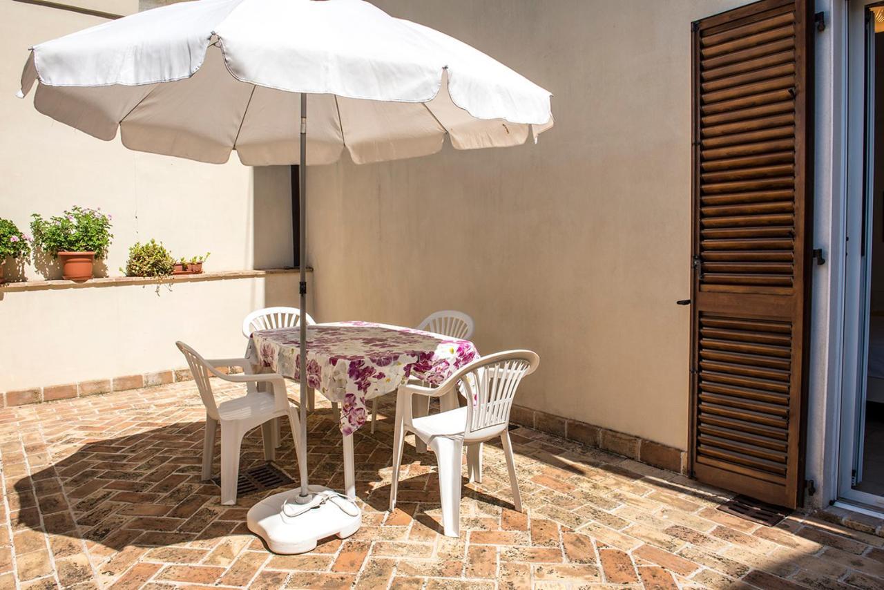 Apartament N011 - Numana, Nuovo Bilocale Con Giardino Sirolo Zewnętrze zdjęcie